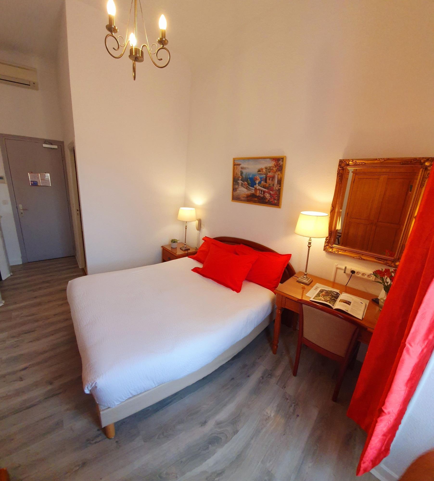 Hotel Richelieu 2*