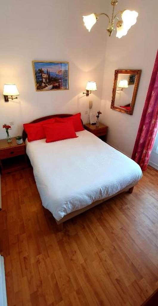 Richelieu Hotel 2*